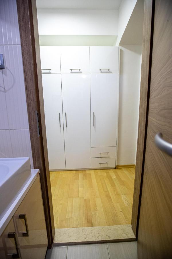 Park Queens Apartments Охрид Екстериор снимка