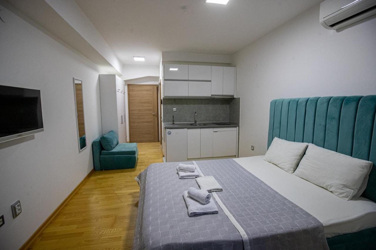 Park Queens Apartments Охрид Екстериор снимка